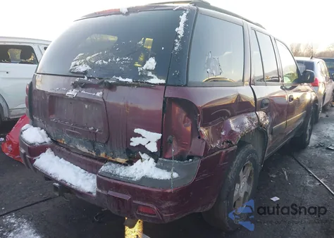 2005 Chevrolet Trailblazer Ls из США, поврежденный, VIN 1GNDT13SX52268925